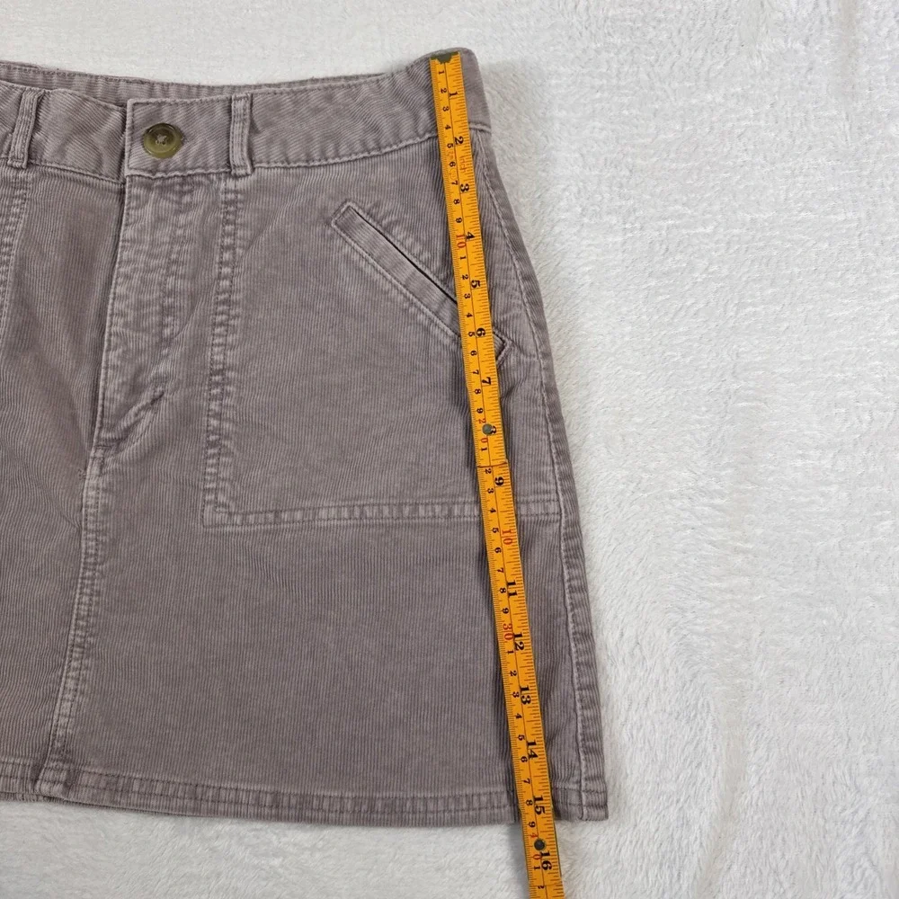 American‎ Eagle Super Stretch Corduroy Mini Skirt 8 Beige Preppy Schoolgirl